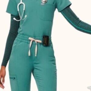 FIGS rare color cactus set with joggers and top